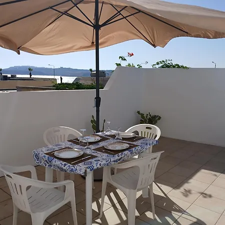 Ammorin With Seaview Apartament St. Paul's Bay
