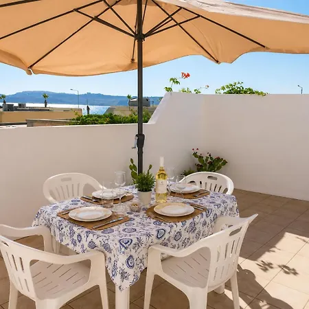 Ammorin With Seaview Apartament *
