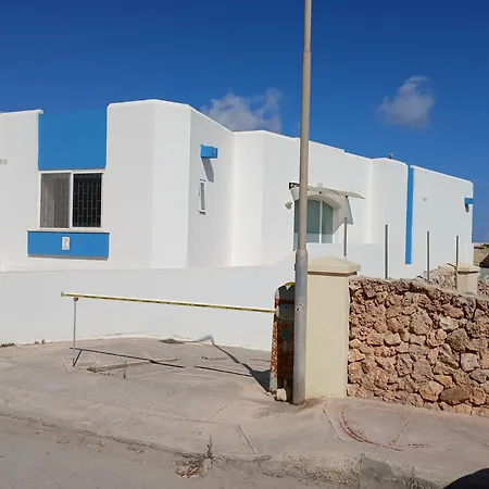 Ammorin With Seaview Apartament St. Paul's Bay