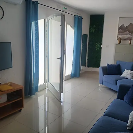 Ammorin Apartment